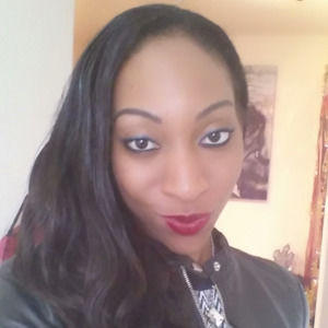 Meet your Posher, Crystal